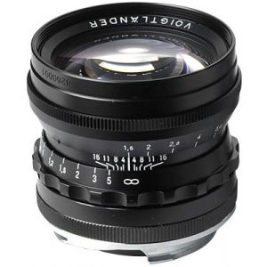 Voigtlander Nokton 50mm f1.5 Aspherical Lens (Black/Silver)